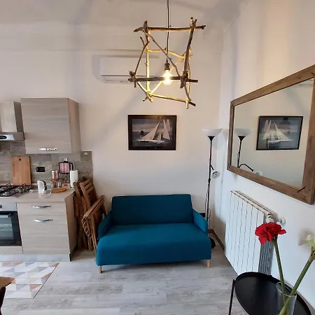 La Casa Sul Porto * Laveno-Mombello